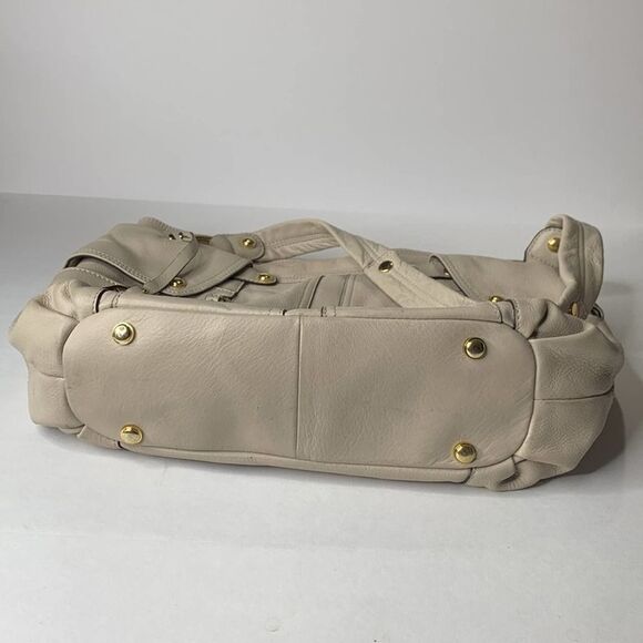 B Makowsky cream leather hobo shoulder bag - Picture 9 of 10